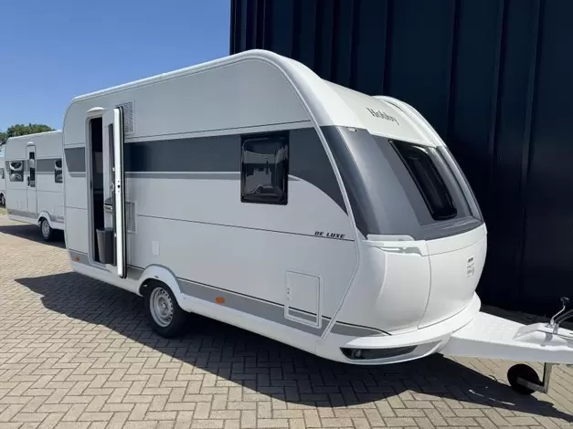 Hobby De Luxe 400 SFE Zondag 8 maart open (1006335)