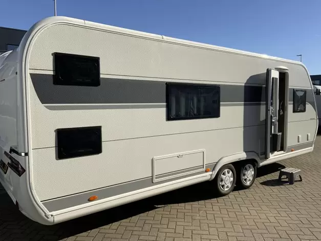 Hobby Prestige 650 KFU Zondag 8 maart open (981971)