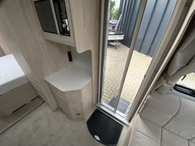 Elddis Avante 554 Zondag 8 maart open (1020694)