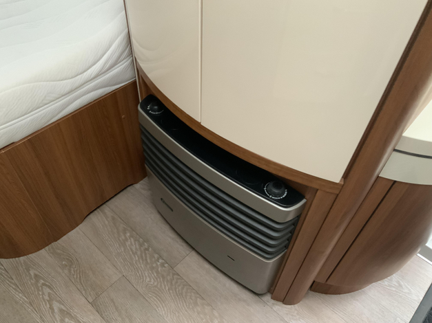 Hobby Excellent 495 UFE Zondag 8 maart open (1027174)