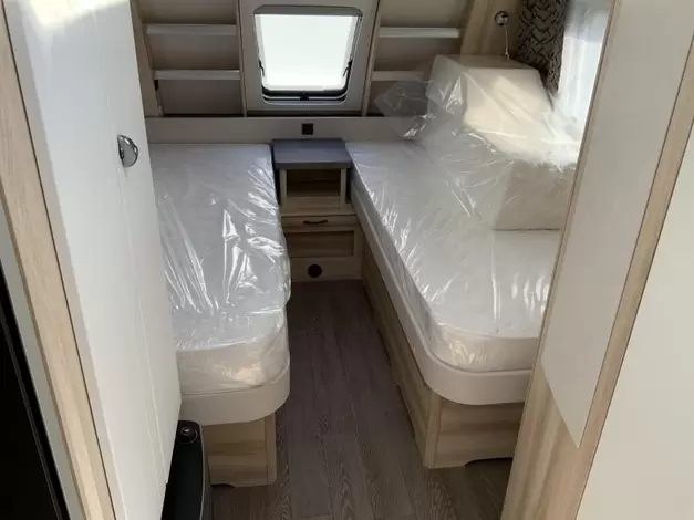 Hobby De Luxe 540 UL Zondag 8 maart open (971015)