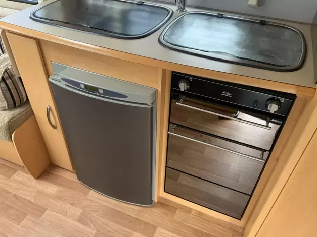 Elddis Avante 462 Zondag 8 maart open (992921)