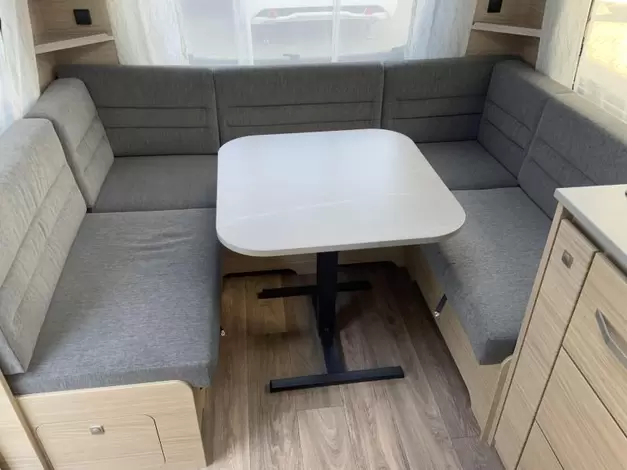 Fendt Bianco Selection 465 SFB Zondag 8 maart open (1015696)