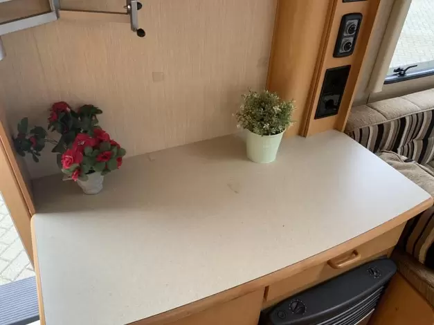 Elddis Avante 462 Zondag 8 maart open (992921)