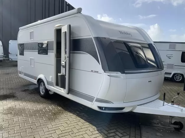 Hobby De Luxe 545 KMF Zondag 8 maart open (1016433)