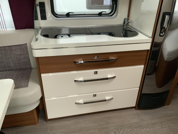 Hobby Excellent 495 UFE Zondag 8 maart open (1027174)