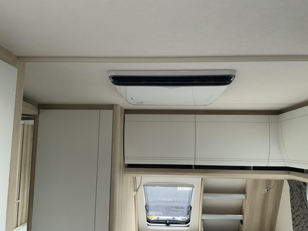 Hobby De Luxe 540 KMFE 9 Zondag 8 maart open (1032154)