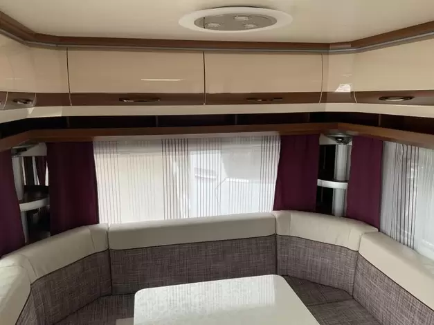 Hobby Excellent 455 UF Zondag 8 maart open (1014059)