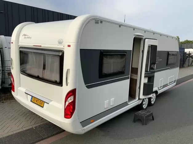 Hobby Prestige 620 CL Zondag 8 maart open (1019196)