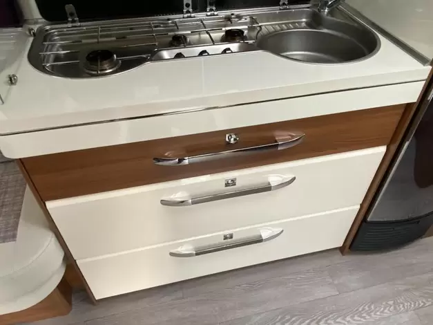 Hobby Excellent 460 UFE Zondag 8 maart open (992803)