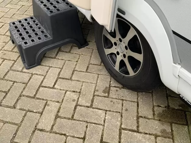 Hobby Premium 460 UFE Zondag 8 maart open (943396)