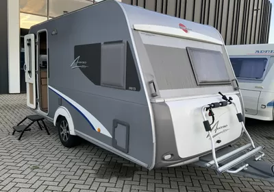 Bürstner Averso Fifty 390 TS