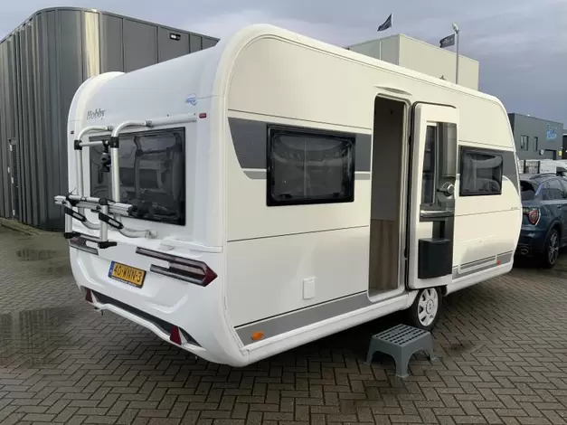 Hobby De Luxe 460 UFE Mover + vloerverwarming (1023939)