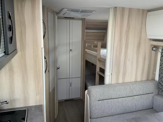 Hobby De Luxe 545 KMF Zondag 8 maart open (1016433)