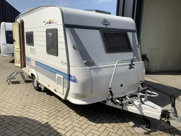 Hobby De Luxe 400 SFE Zondag 8 maart open (1011573)