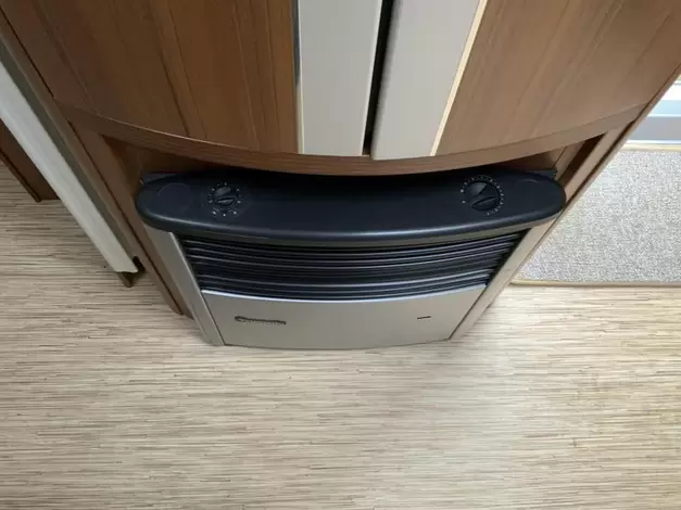 Hobby Premium 460 UFE Zondag 8 maart open (943396)