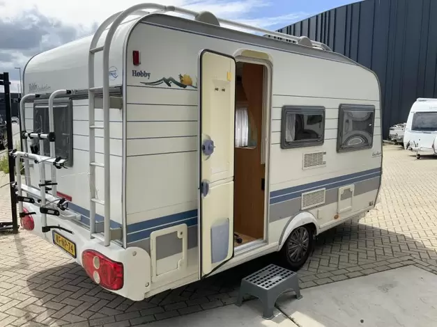 Hobby Excellent 400 SF Zondag 8 maart open (1007821)