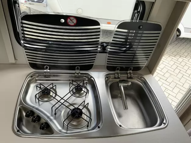 Caravelair Alba Family 466 Zondag 8 maart open (1011384)