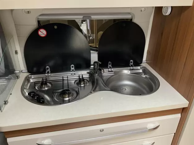 Hobby Premium 460 UFE Zondag 8 maart open (943396)