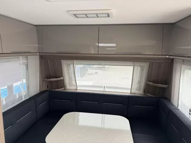 Fendt Tendenza 560 SFDW Zondag 8 maart open (956052)