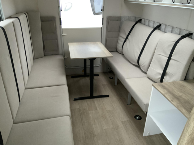 Hobby Beachy 420 Zondag 8 maart open (1033370)