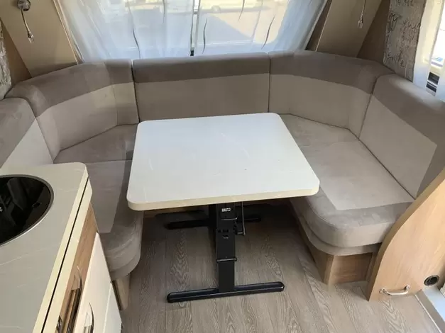 Hobby Excellent 540 WLU Zondag 8 maart open (962658)