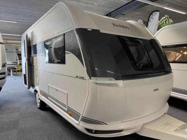 Hobby De Luxe 460 SL Zondag 8 maart open (1019589)