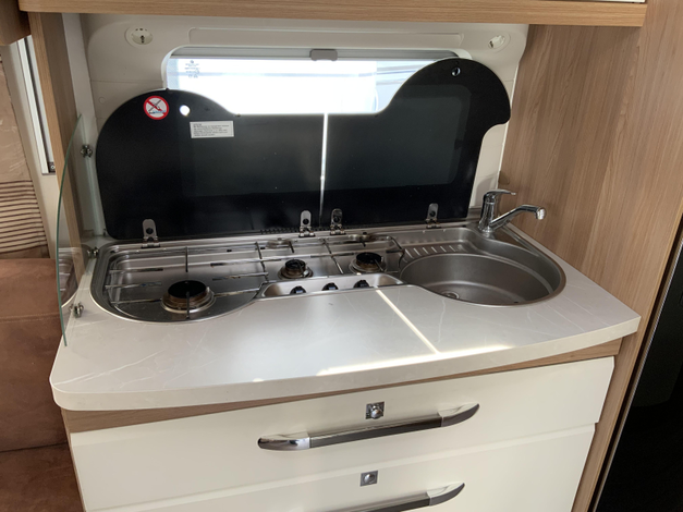 Hobby De Luxe 515 UHK 9 Bevrijdingsdag open (1037378)