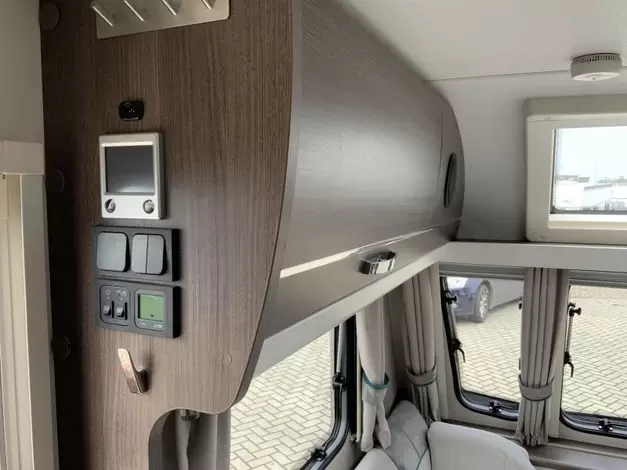 Elddis Affinity 574 Zondag 8 maart open (969058)