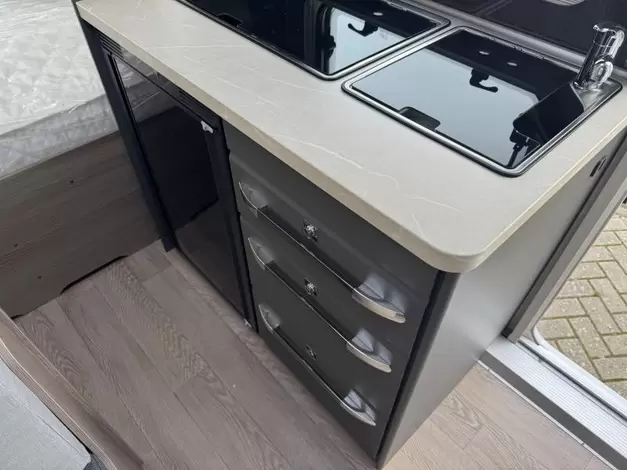 Hobby On Tour 390 SF Zondag 8 maart open (1019587)